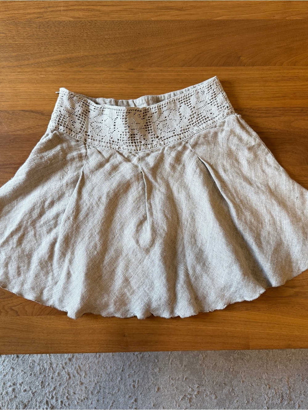 Lace-Waist A-Line Linen Mini Skirt - Cream